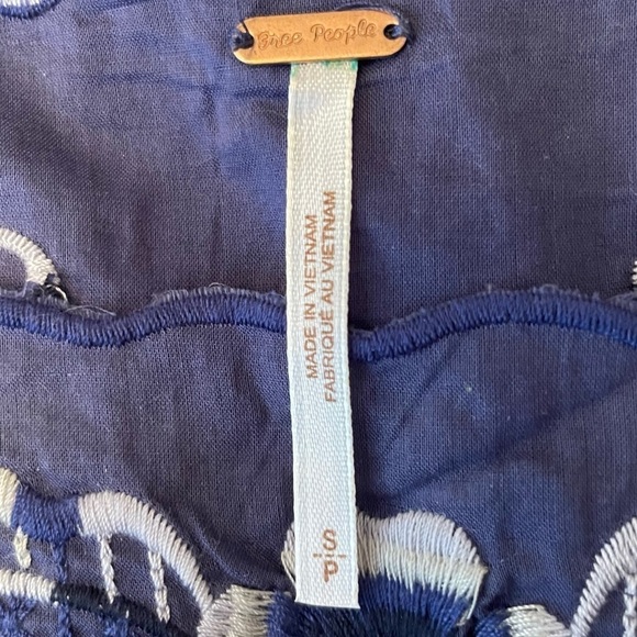 Free People Top Womens Small Bed Of Roses Embroidery Floral Sheer Boho Whimsical - Picture 9 of 10